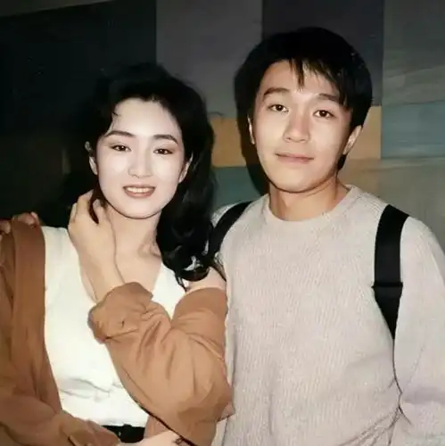 周星驰头像情侣李叶青