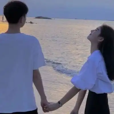  有这组图的全景嘛男生这边截的情侣头像我要个性网