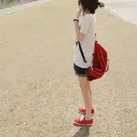  求和这头像情侣的qq头像