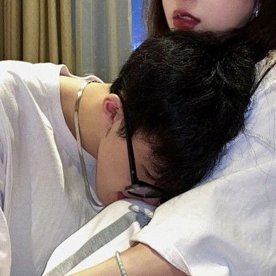  满眼emo的个性签名文案