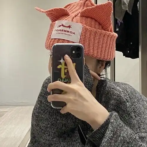  有没有什么性冷淡风的情侣头像