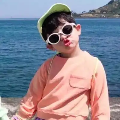  抖音情侣头像萌娃一男一女,超级可爱好看的情侣头像一对