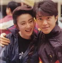 网曝央视主播康辉爱妻照片任职编导被赞模范夫妻 网曝央视主播康辉爱妻照片任职编导被赞模范夫妻