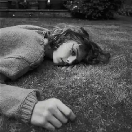  欧美男生头像黑白成熟侧身,成熟的男人最有范