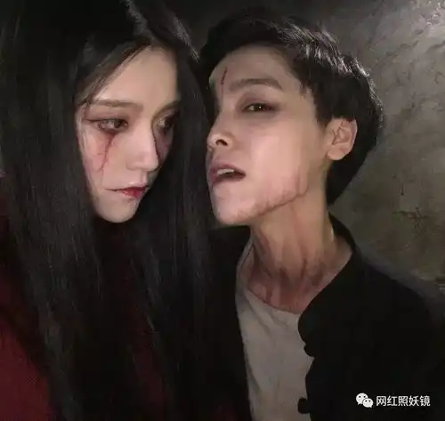  三个女鬼网红长得一模一样,胆小慎点