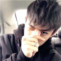  颓风酷男生自拍头像帅气就得拍下来