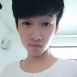 求14岁男生照片,帅的 求14岁男生照片,帅的