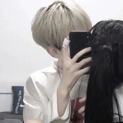  2020抖音最火情侣手机控头像抖音流行情侣头像最新款