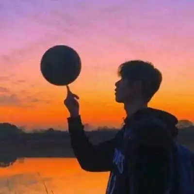  情侣头像你保护世界,我保护你