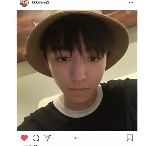  王俊凯深夜更新自己,不是为了宣传快本而是为了粉丝