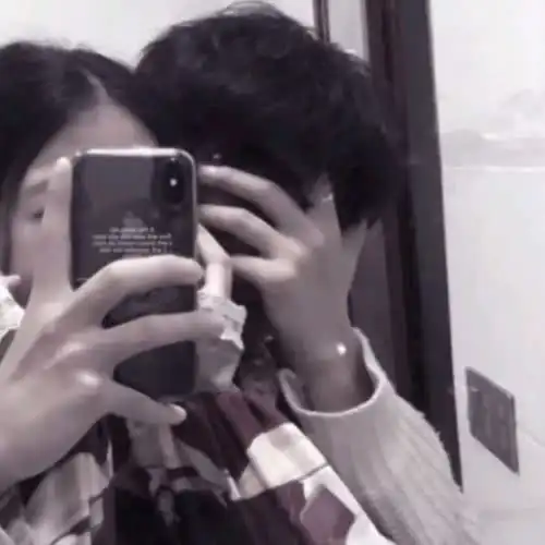  女生突然问你3问题,小老弟偷着乐吧,你快要脱单了哟