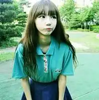  想知道这个人的名字,帮帮忙.