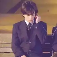  情侣真人头像一男一女真人的情头一男一女分开双人