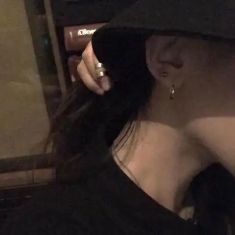  最近火爆的超霸气情侣头像,老师家长看了都不敢管,00后专属