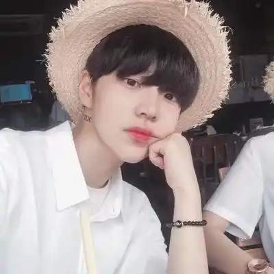 温山软水也不及你唇瓣吻过的桃花qq情侣头像我要个性网  温山软水也不及你唇瓣吻过的桃花qq情侣头像我要个性网