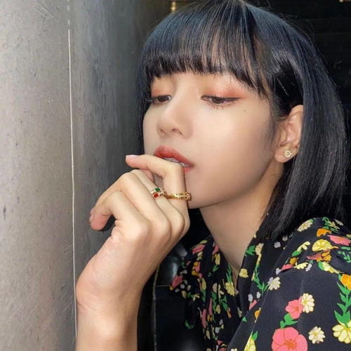  头像每个人的花期都不一样