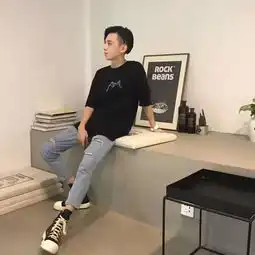  情侣头像配对器