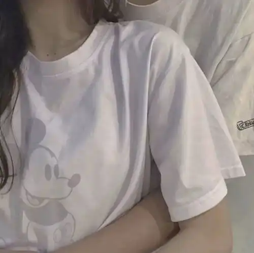  头像情侣在意你的人总会出现在你看得见的地方