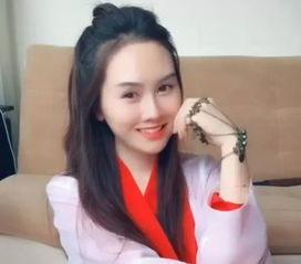  抖音紫霞仙子爆红,相似度成谜,网友没有星爷再像也是高仿