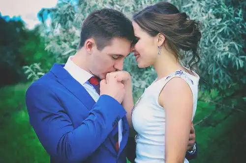  人到中年,离婚不是唯一的选择,这些事情对夫妻来说更重要