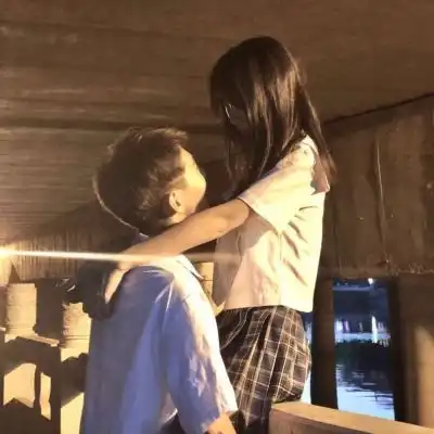 2021火爆情侣头像,爱你不是两三天 2021火爆情侣头像,爱你不是两三天