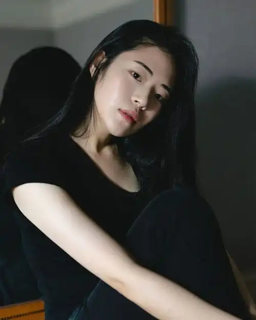  这些可纯可欲的胶片人像,太绝了