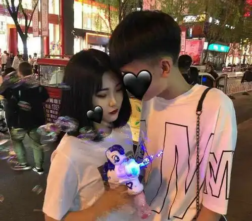  新上架不易撞情头有多喜欢呀,一眼见你,万物不及
