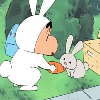  蜡笔小新情侣头像夫妻双人蜡笔小新情侣头像一左一右分
