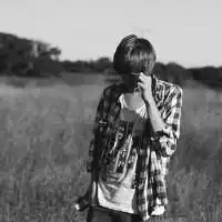  求好听的情侣qq名还有好看的情侣头像