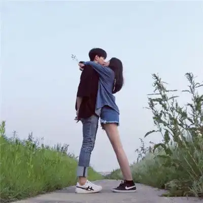 2020情人节情侣头像大全一男一女一对 2020情人节情侣头像大全一男一女一对