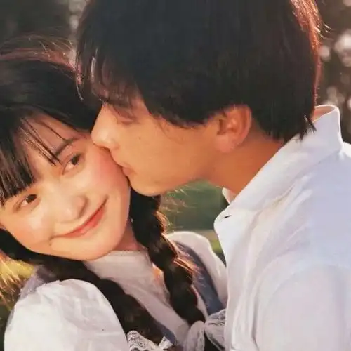  情头分享你是我任何时候遇见都嫌晚的人