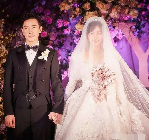 唐嫣被好友透露生下双胞胎后首发文2020愿所有人都能平安回家 唐嫣被好友透露生下双胞胎后首发文2020愿所有人都能平安回家