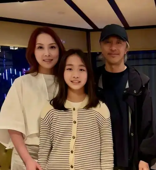 周星驰头像情侣上海滩