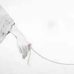  求张图片的另一半,一只手拉着一条红线