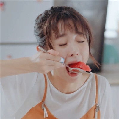  真的搞怪情侣头像,真人还是比较有意思的