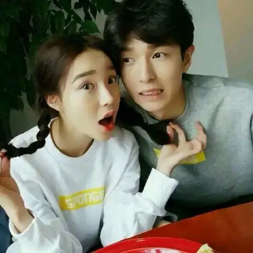 儿子,你月薪三万,凭啥不敢和她离婚,儿子说完后母亲哑口无言 儿子,你月薪三万,凭啥不敢和她离婚,儿子说完后母亲哑口无言