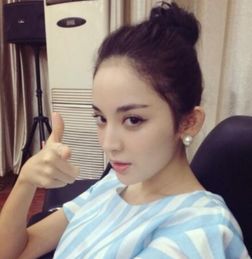  古力娜扎和张翰复合本尊回应别再编故事了