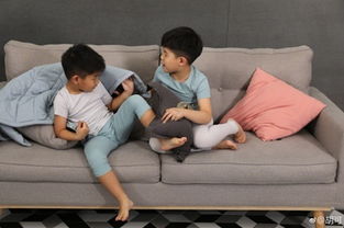  安吉小鱼儿拍代言写真,网友情侣款套装非常有爱