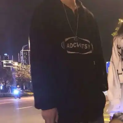 个性网情侣头像精选悲伤