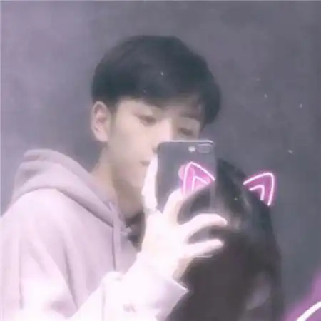  温馨浪漫情侣头像一对,幸福满满让人感觉非常不错的