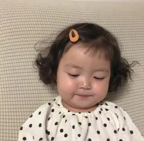 超级可爱情侣头像小孩子