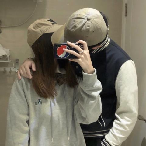  不易撞的小众情侣头像
