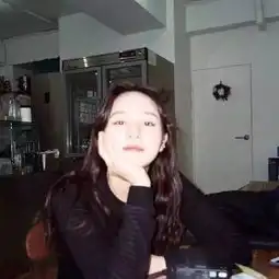 你的初吻是在几岁时发生的网友18岁的时候网易订阅 你的初吻是在几岁时发生的网友18岁的时候网易订阅