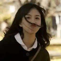  女生套图故事的开头,是你