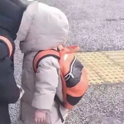  敲阔耐的萌娃微信头像