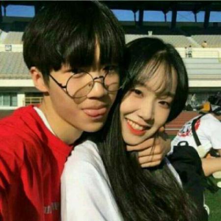 学生情侣头像真人一左一