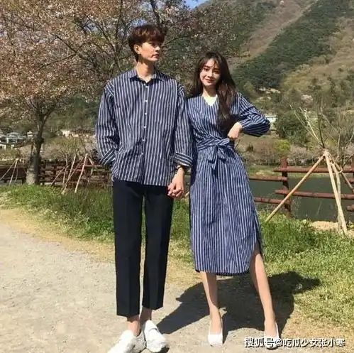  公布恋情后越来越高调张檬小五牵手走机场,同穿情侣鞋甜蜜爆表