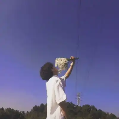  陈情捧花男头像你羡慕的生活都男生头像我要个性网