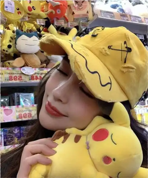 传黄晓明低价卖豪宅,还要与baby离婚分财产他隔空讨baby欢心辟谣婚变  传黄晓明低价卖豪宅,还要与baby离婚分财产他隔空讨baby欢心辟谣婚变