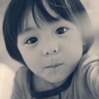  qq小孩萌头像黑白欧美黑白萌小孩头像